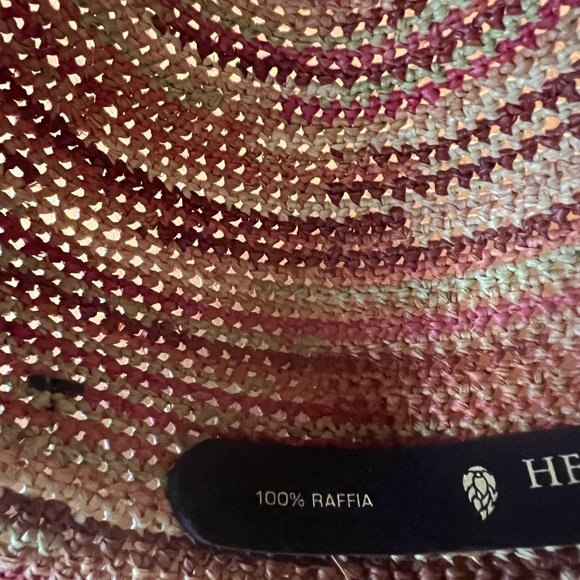 Helen Kaminski 100% Rafia hat - Picture 4 of 5